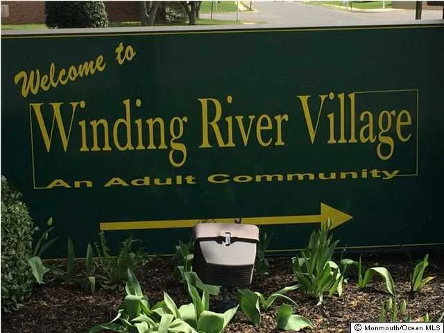 Photo of 5 River Edge Drive