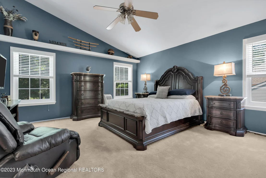Photo of 7 Spruce Hollow Drive