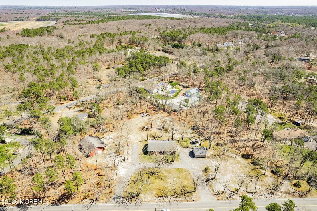 Photo of 745 Oak Glen Road
