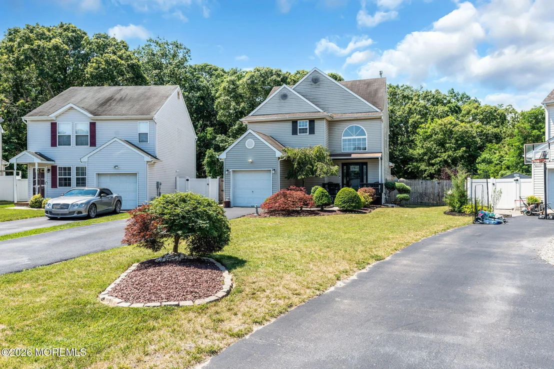 Photo of 124 Atrium Drive