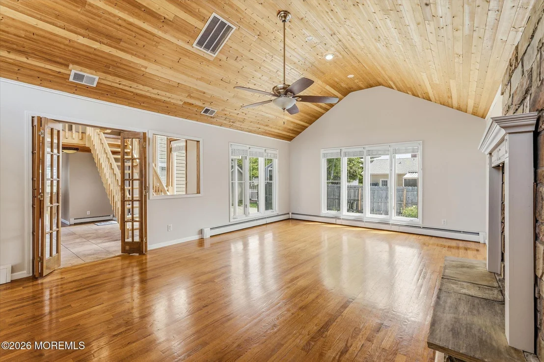 Photo of 14 Scheiber Drive