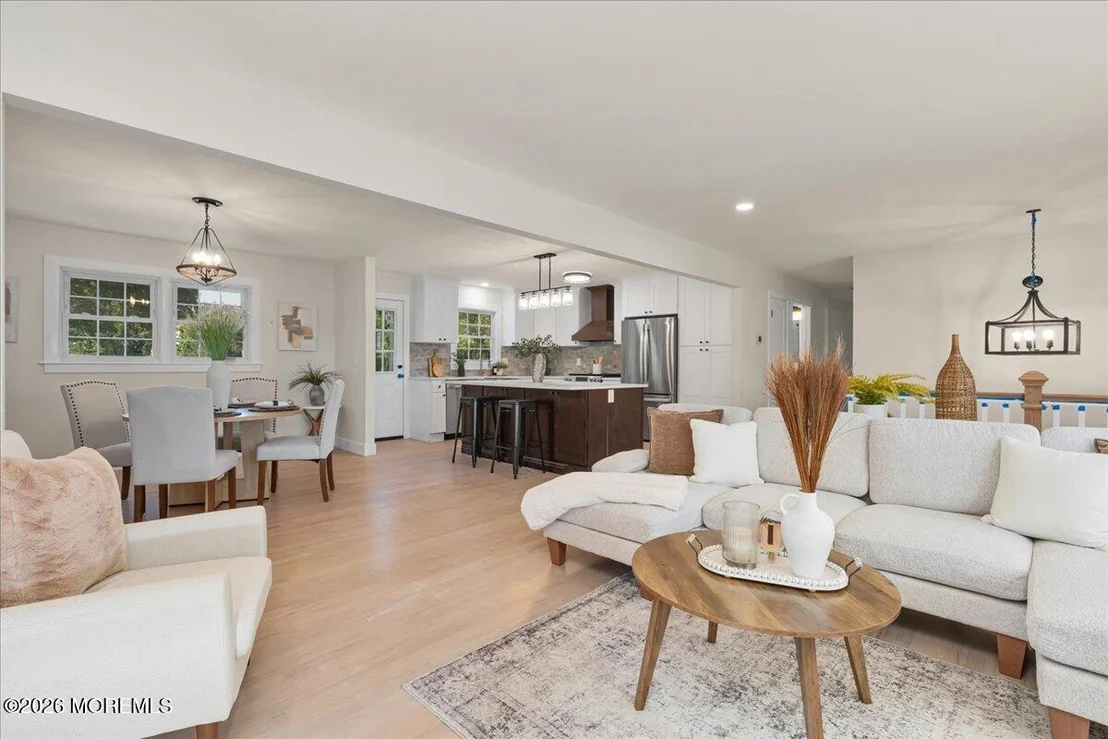 Photo of 5 Colonial Way