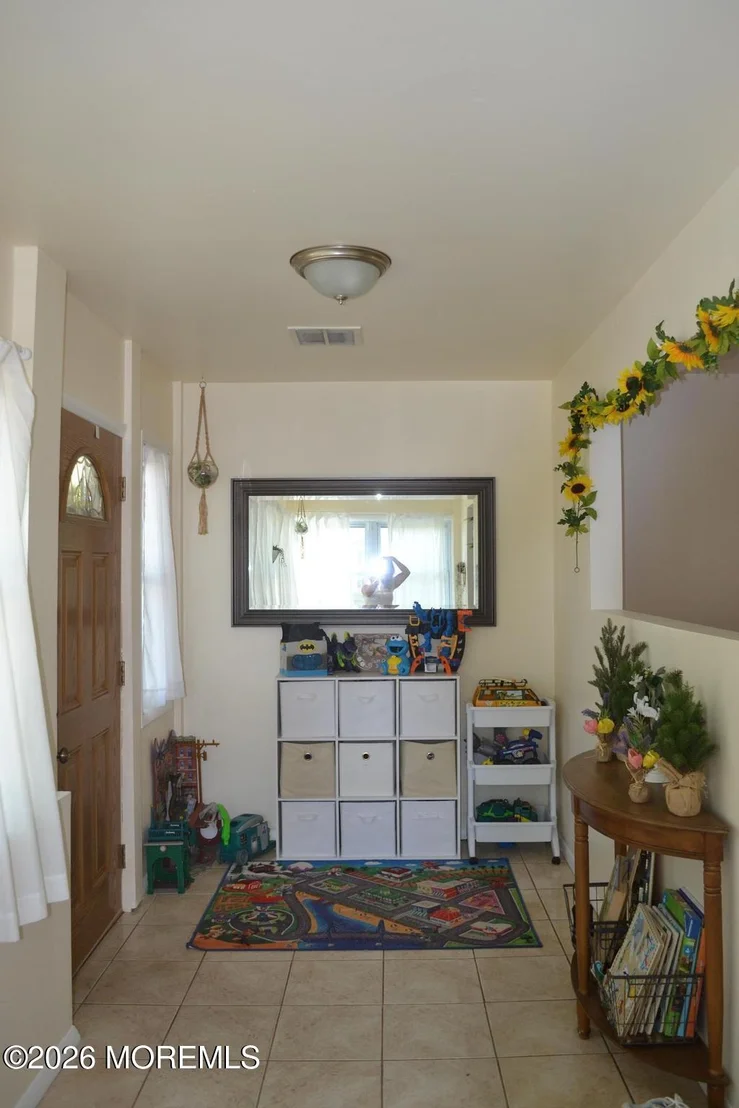 Photo of 31 Chestnut Way Circle