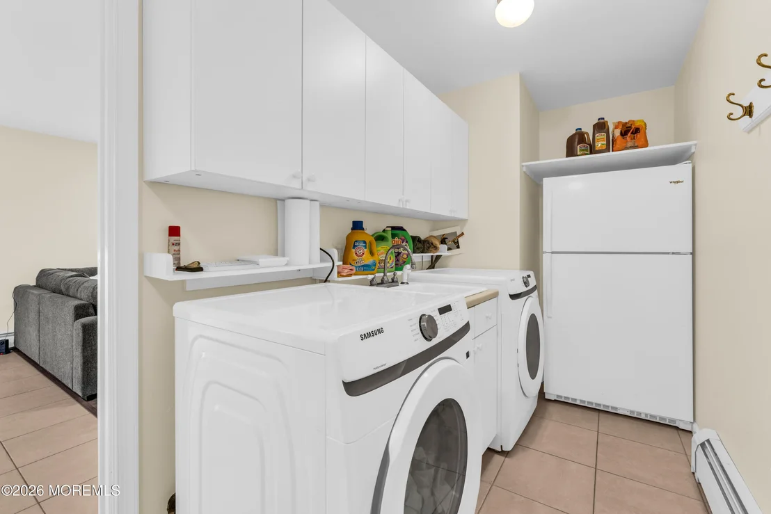 Photo of 361 Eastern Boulevard