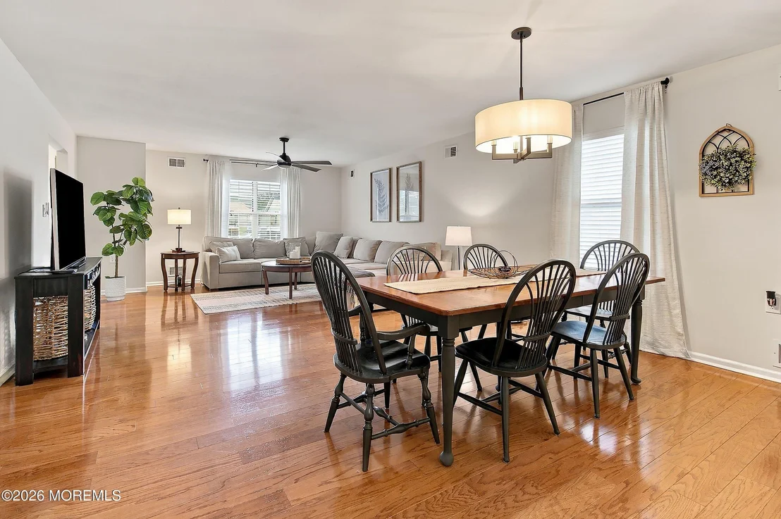 Photo of 35 Rainier Drive