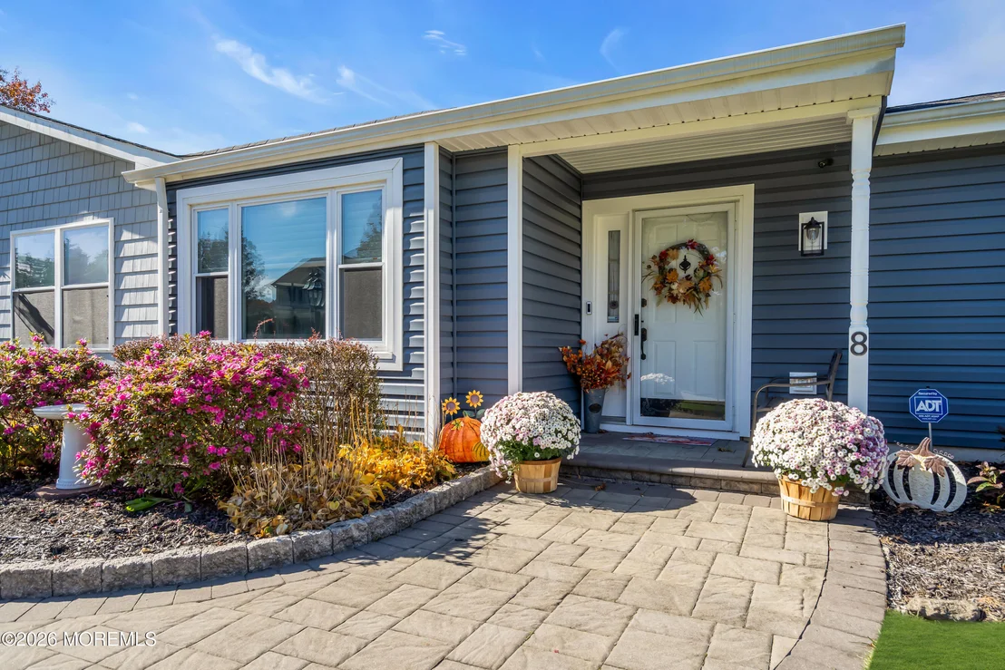 Photo of 8 Eagle Drive