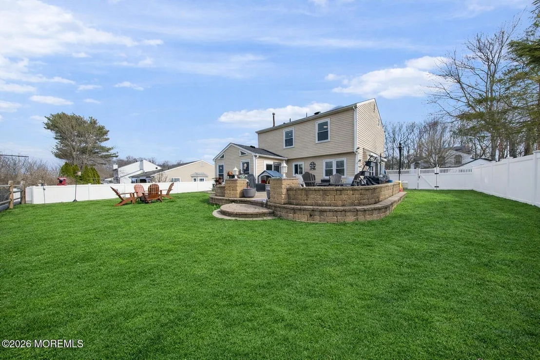 Photo of 43 Concord Circle
