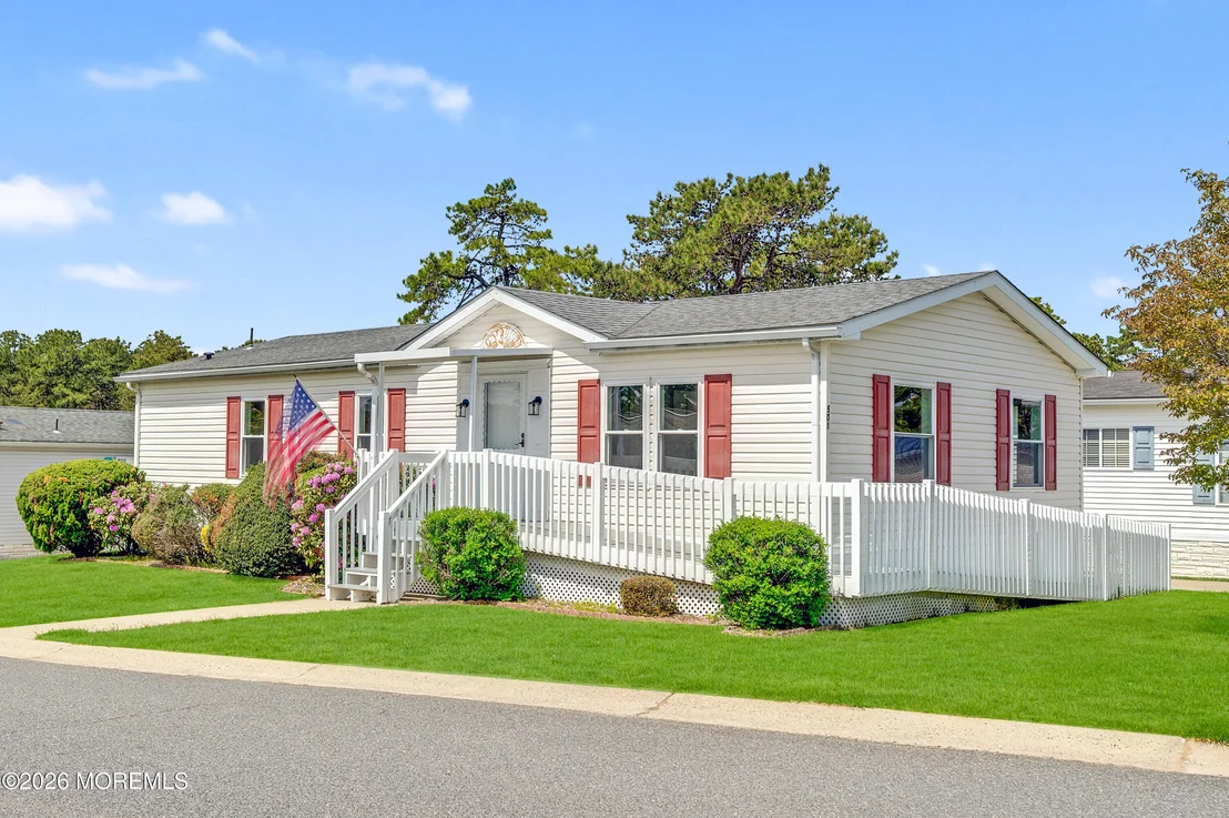Photo of 501 Momosa Drive