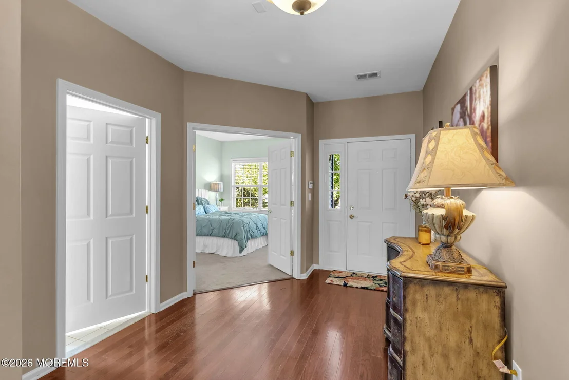Photo of 18 Inkberry Lane