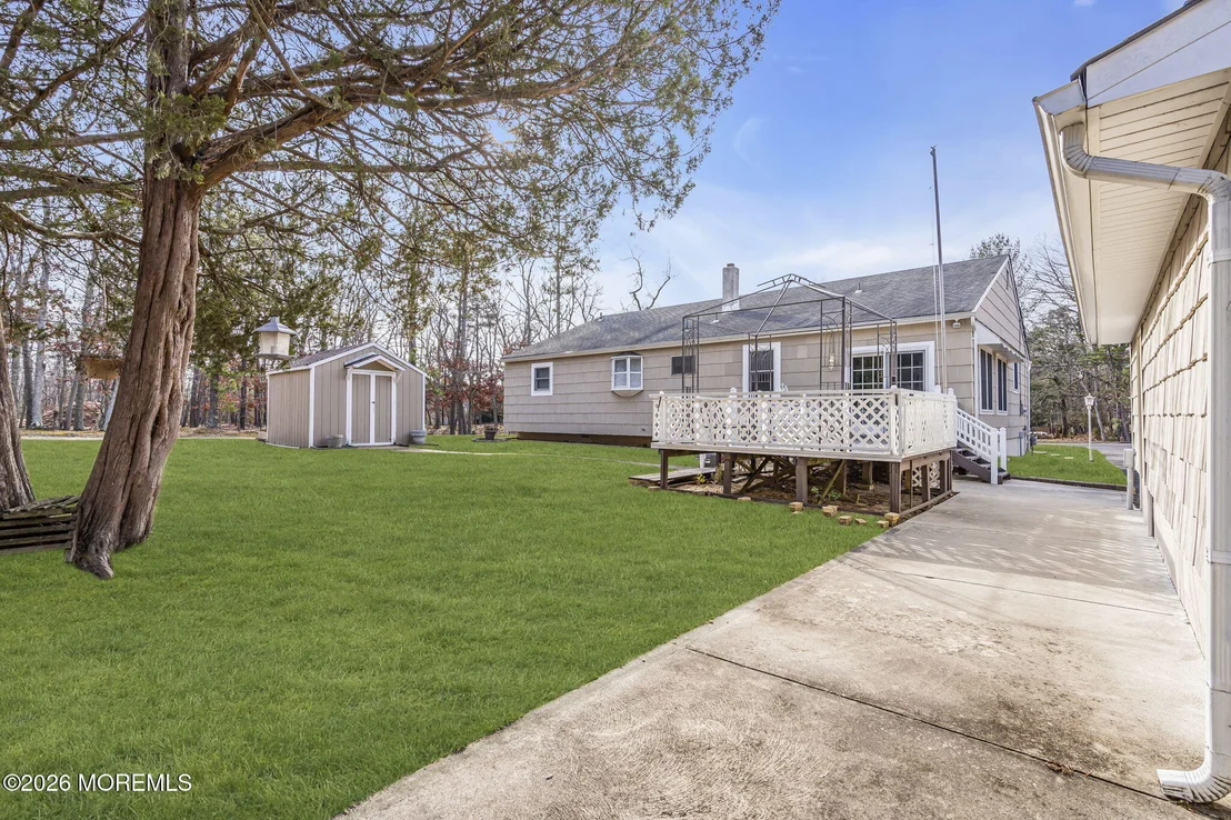 Photo of 307 Clearstream Road
