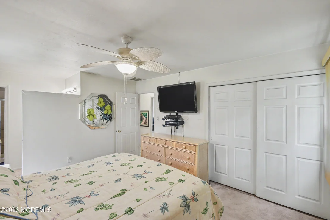 Photo of 35 Buckingham Drive