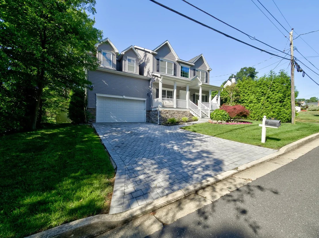 Photo of 206 Prospect Avenue