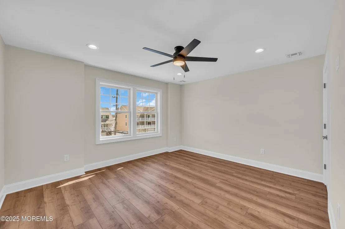 Photo of 103 5th Avenue