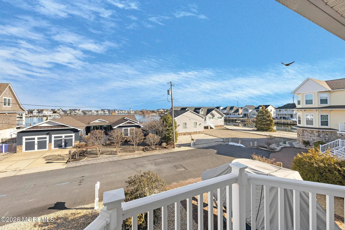 Photo of 305 Sloop Lane