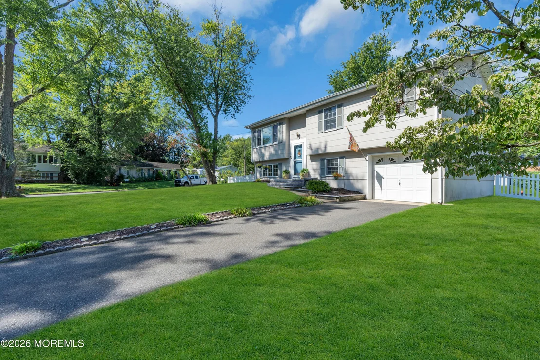 Photo of 55 Dogwood Drive