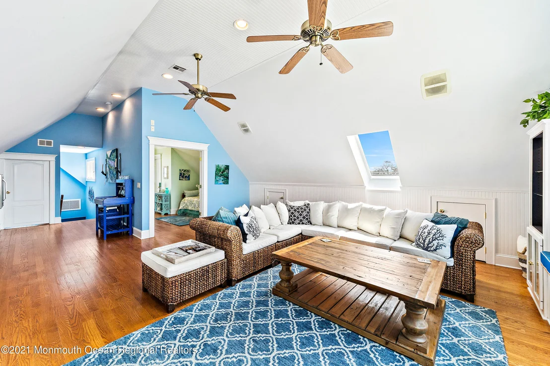 Photo of 770 North Drive