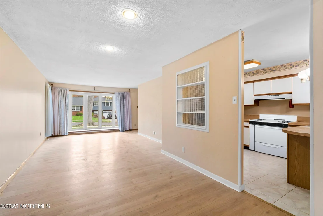 Photo of 212 Kingsley Road