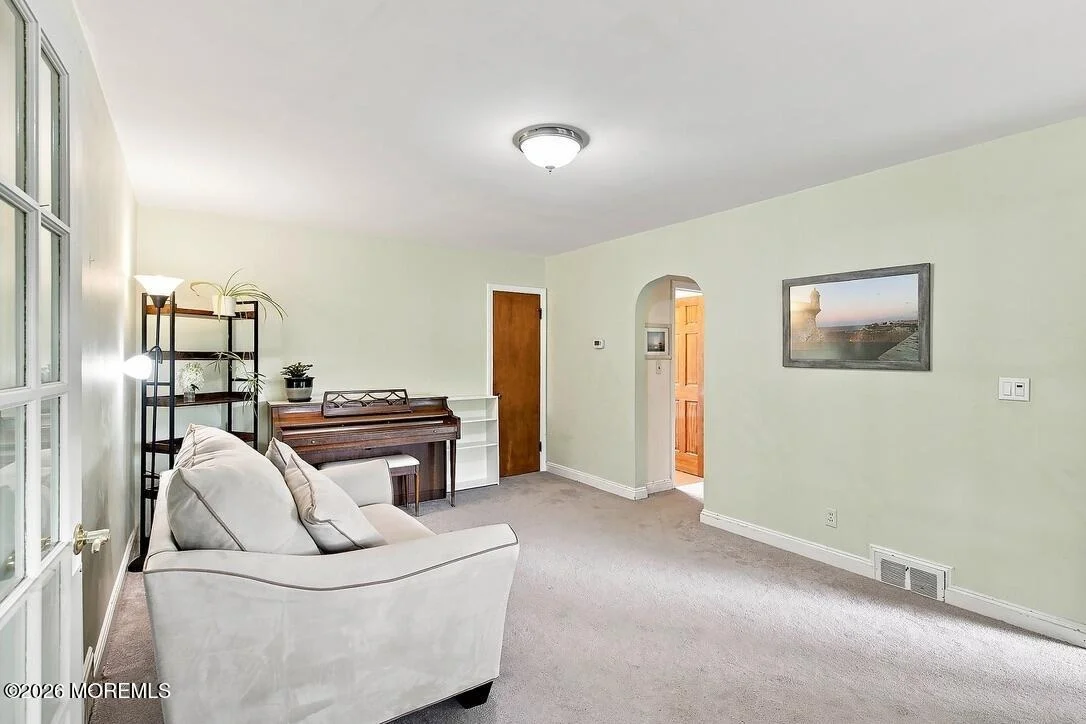 Photo of 49 Maxim Road