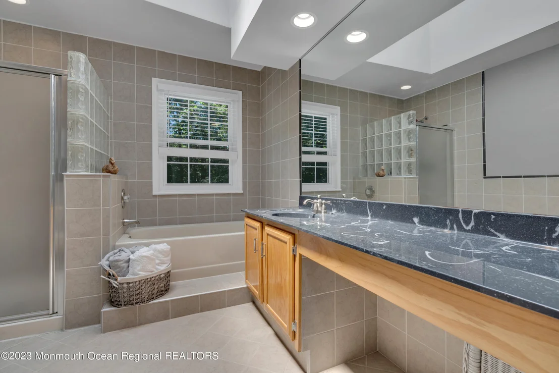 Photo of 7 Spruce Hollow Drive