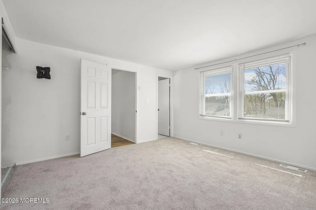Photo of 70 Harrington Circle