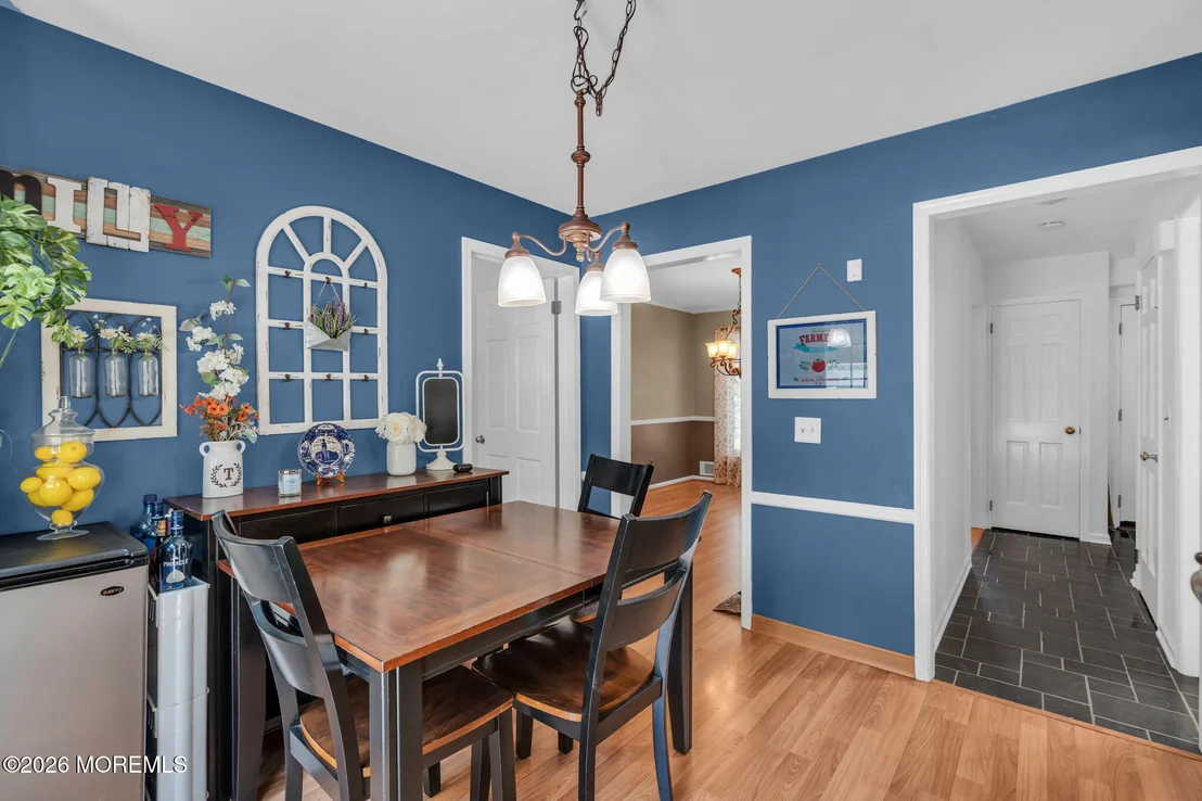 Photo of 2 Lakeland Drive