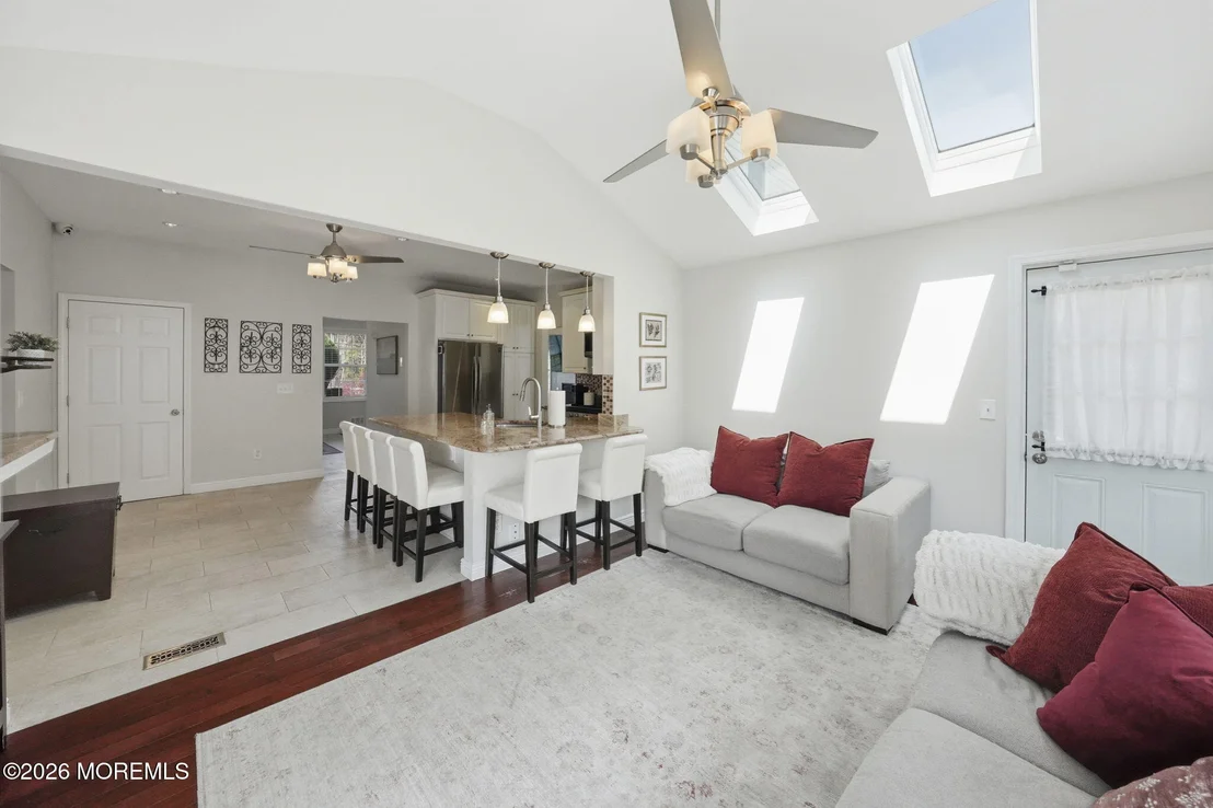 Photo of 295 Frank Applegate Road