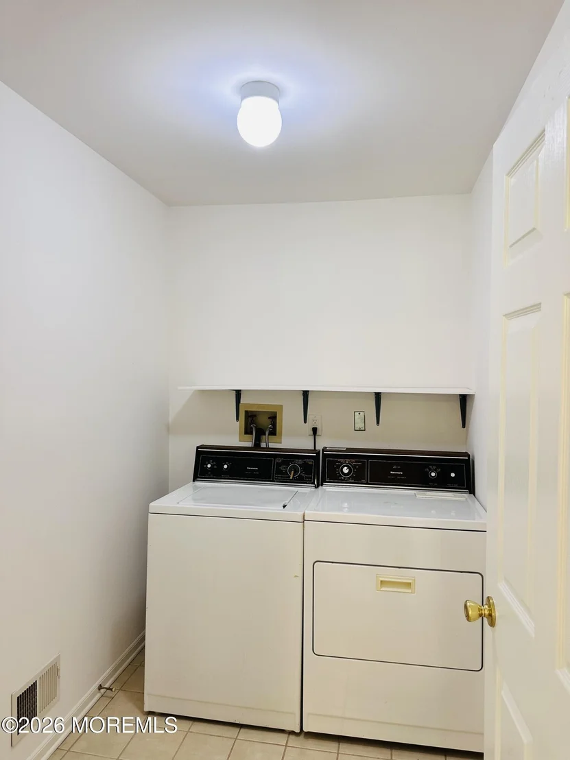 Photo of 974 Ridge Road