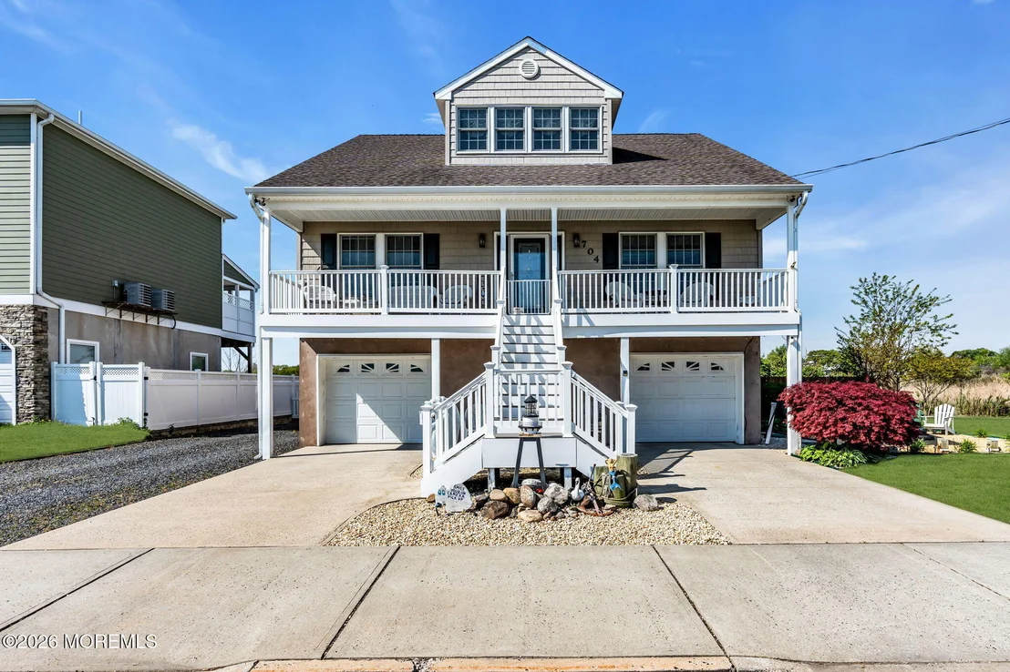 Photo of 704 Front Street