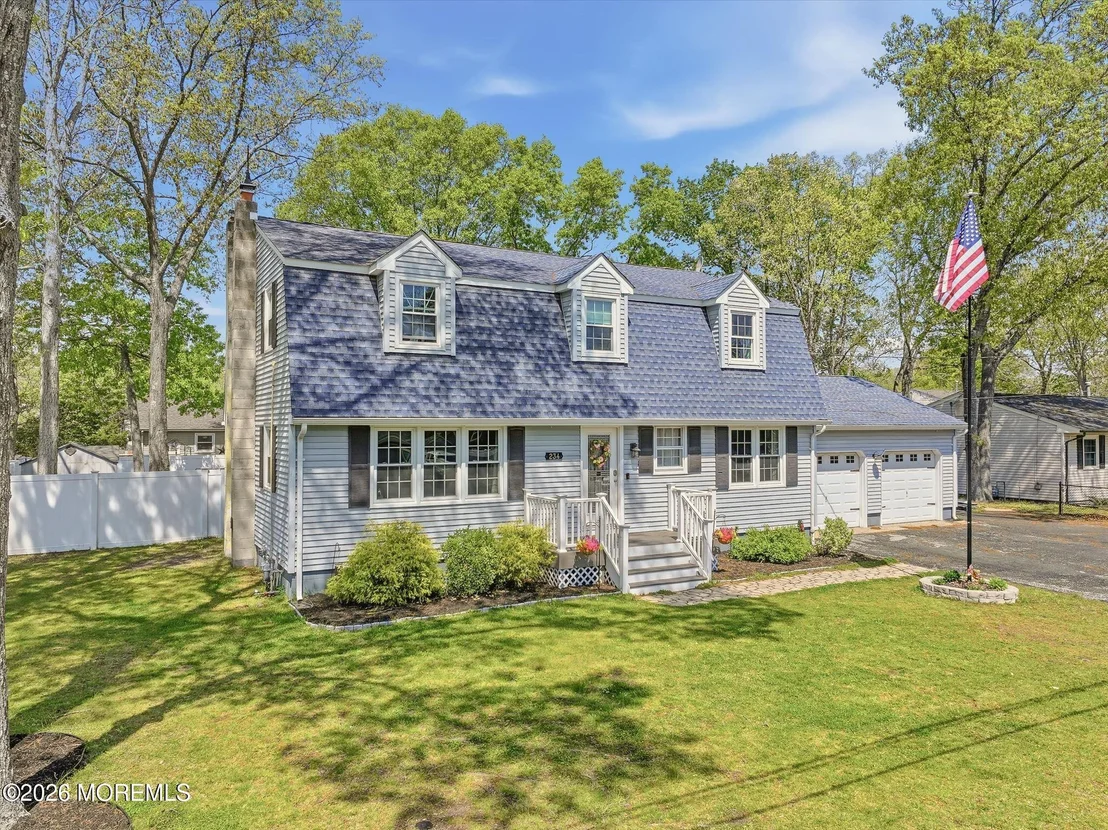 Photo of 234 Spruce Lane