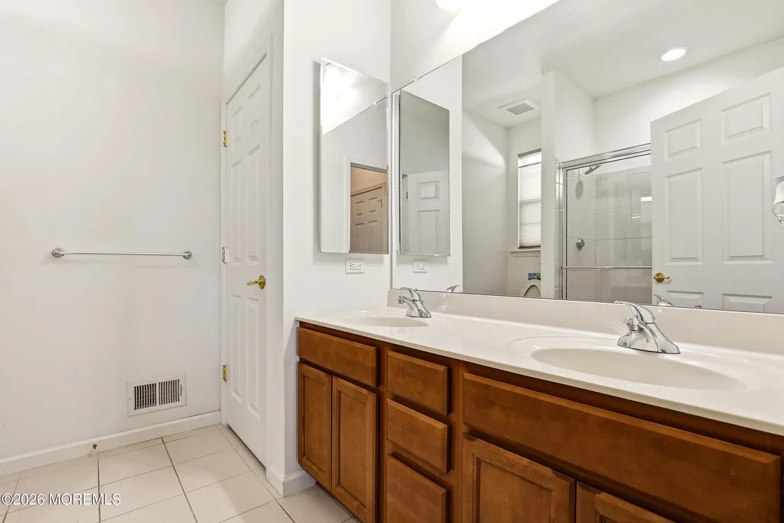 Photo of 70 Eagle Ridge Circle