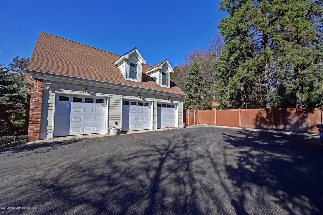 Photo of 7 Beverly Drive