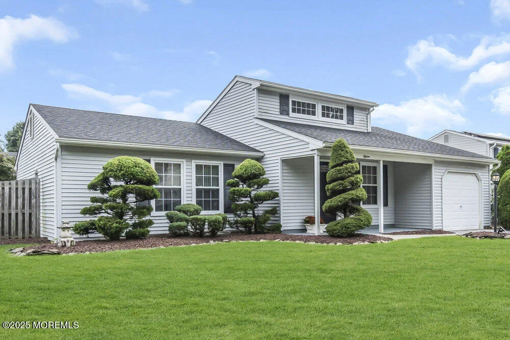 Photo of 15 Rita Drive