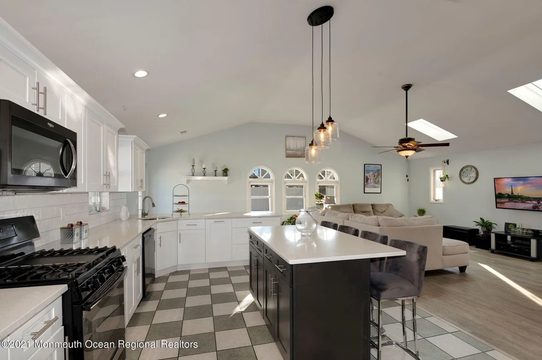 Photo of 4 Aspen Lane