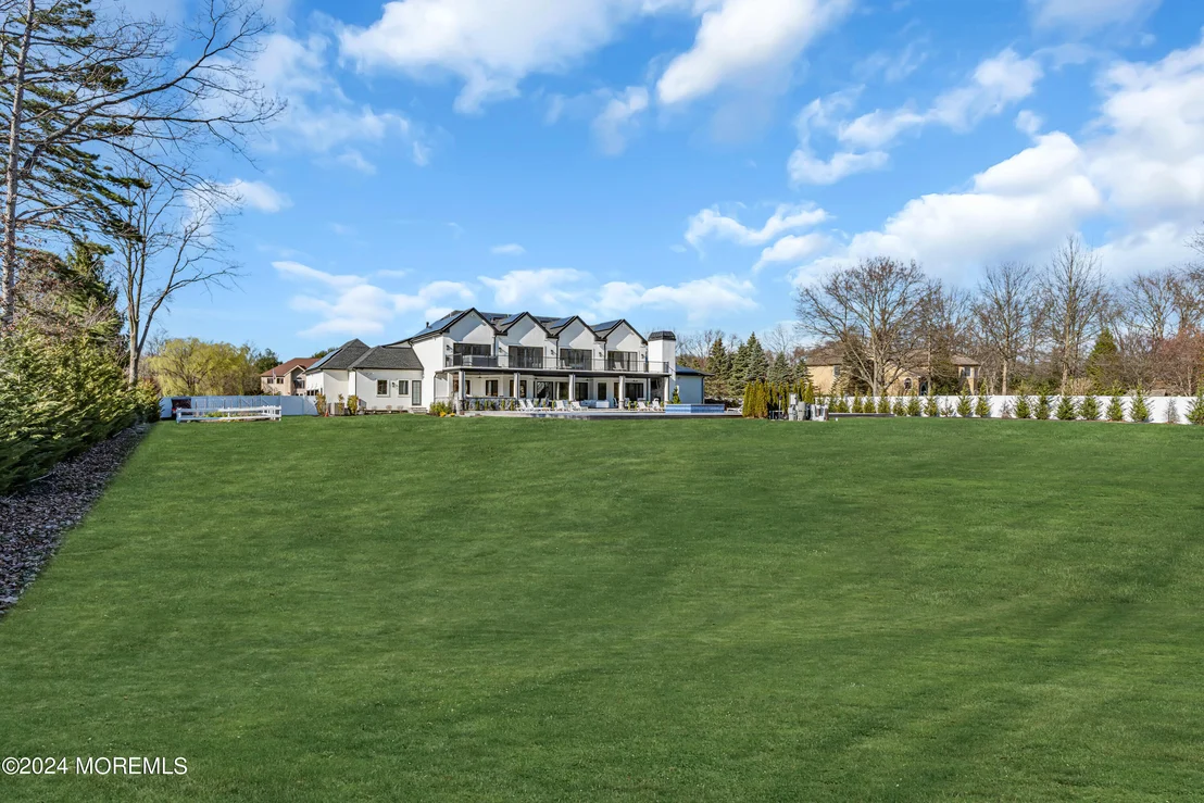 Photo of 1827 Celeste Drive