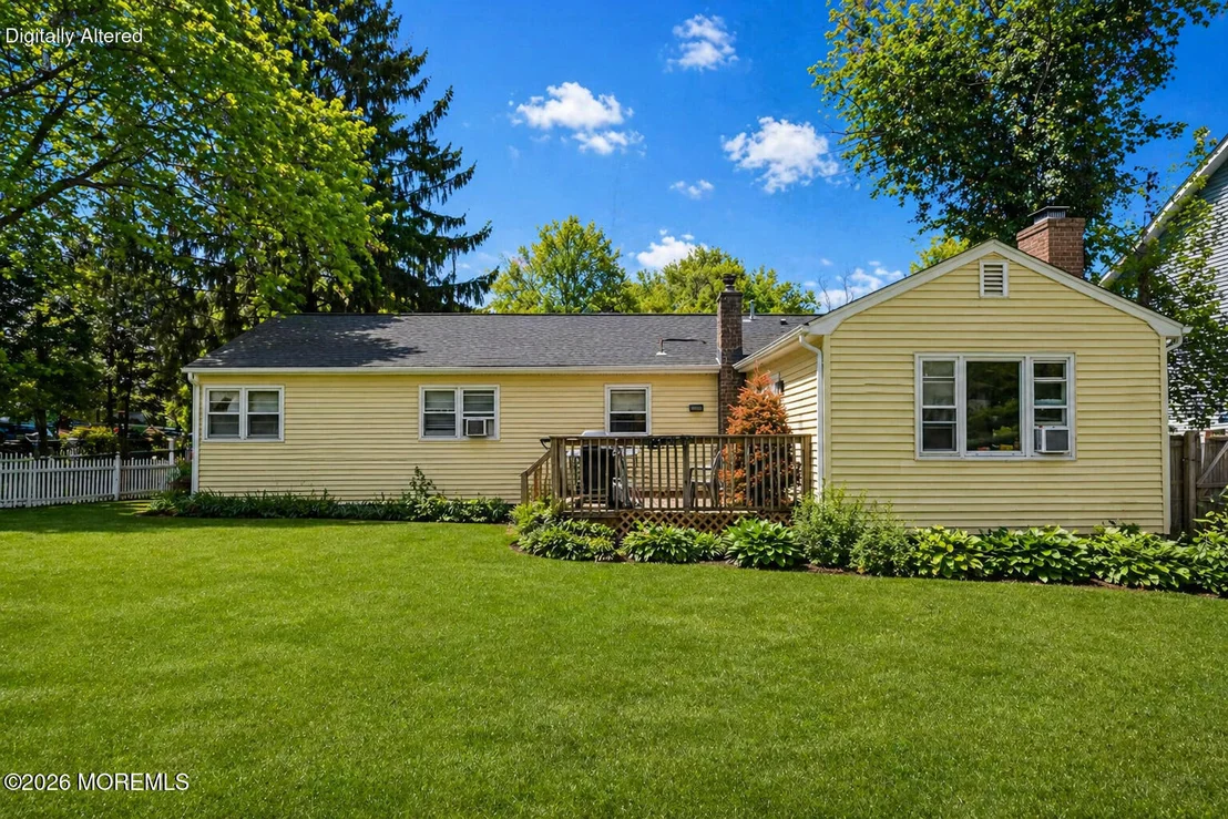 Photo of 74 Center Avenue