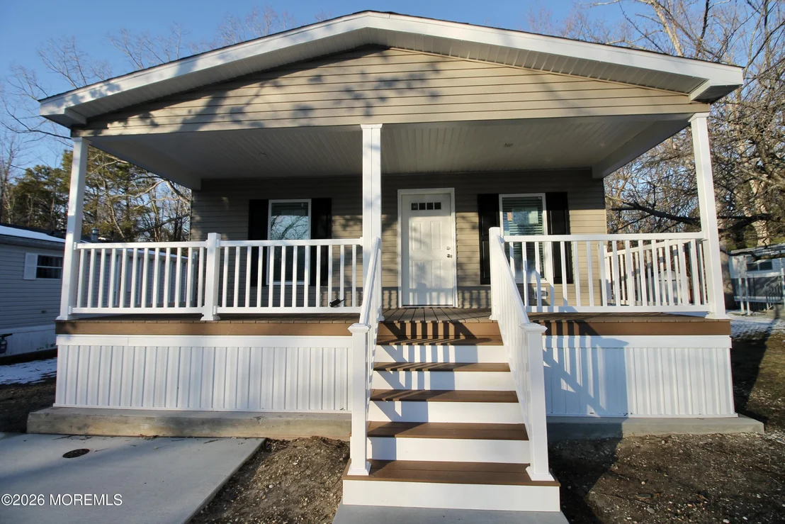 Photo of 503 Roberts Road