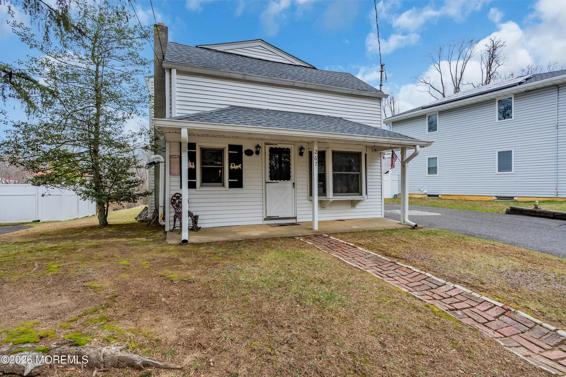 Photo of 267 Phalanx Road