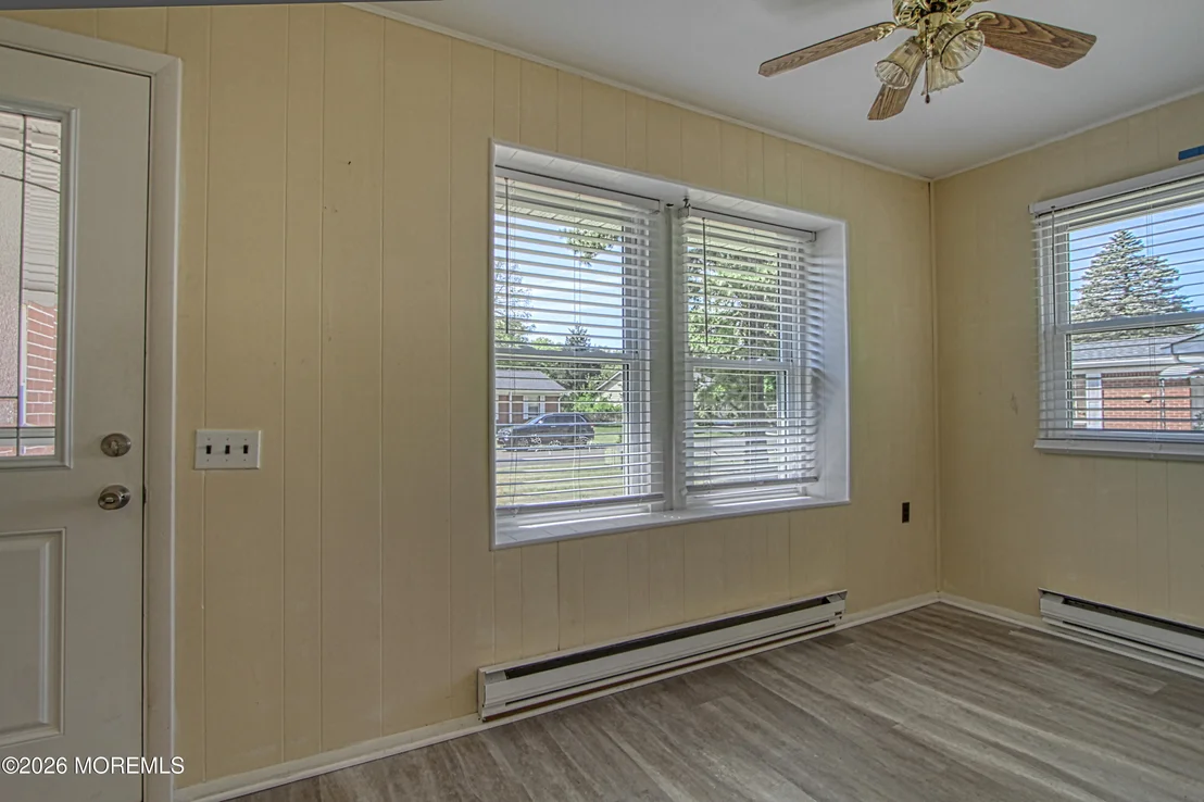 Photo of 16 Hudson Parkway