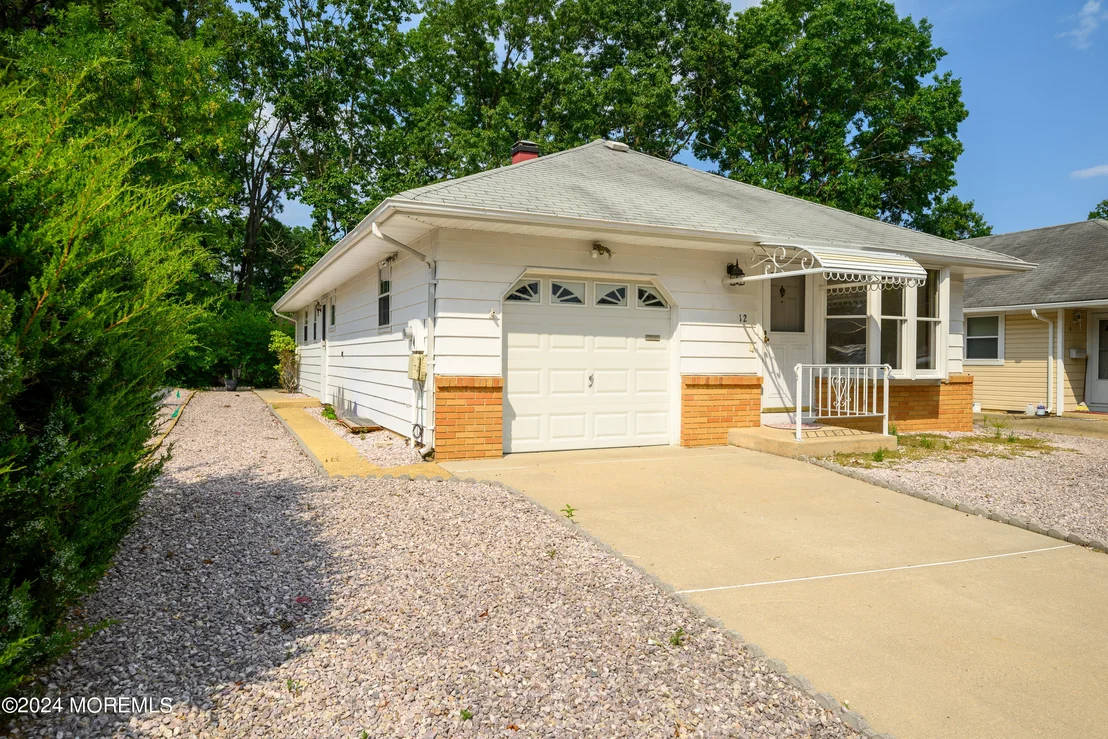 Photo of 12 Mount Rushmore Drive