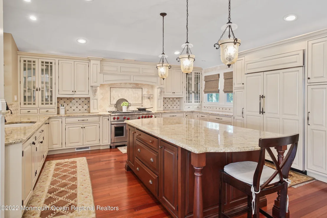 Photo of 2409 Riverside Terrace