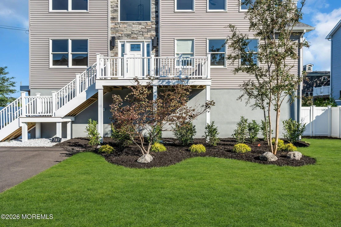 Photo of 707 Prospect Avenue