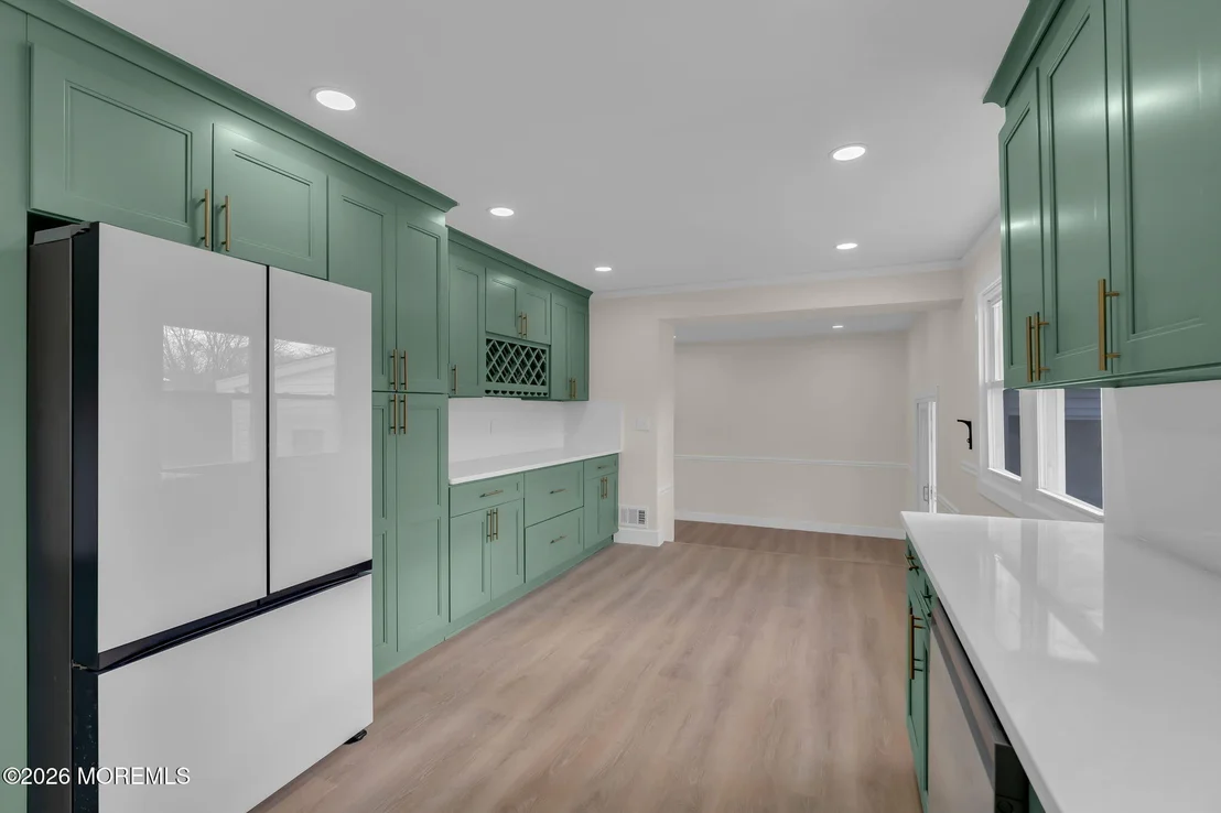 Photo of 684 Brookside Drive
