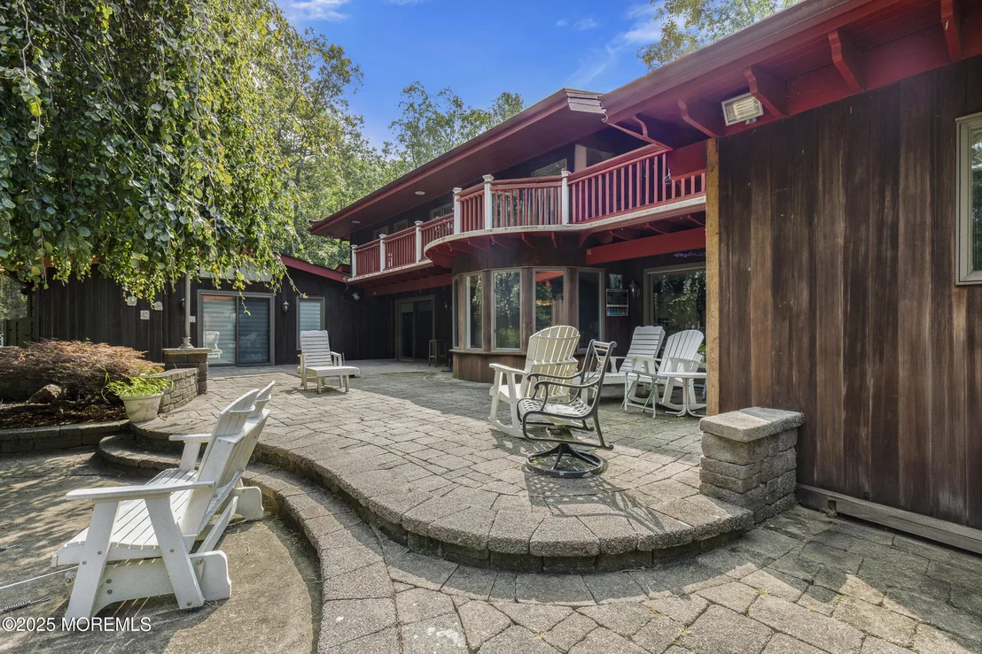 Photo of 780 Green Valley Road