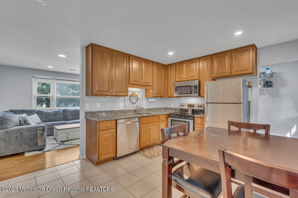 Photo of 1233 Clearview Street