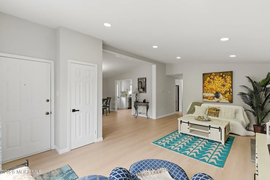 Photo of 27 Brookview Lane
