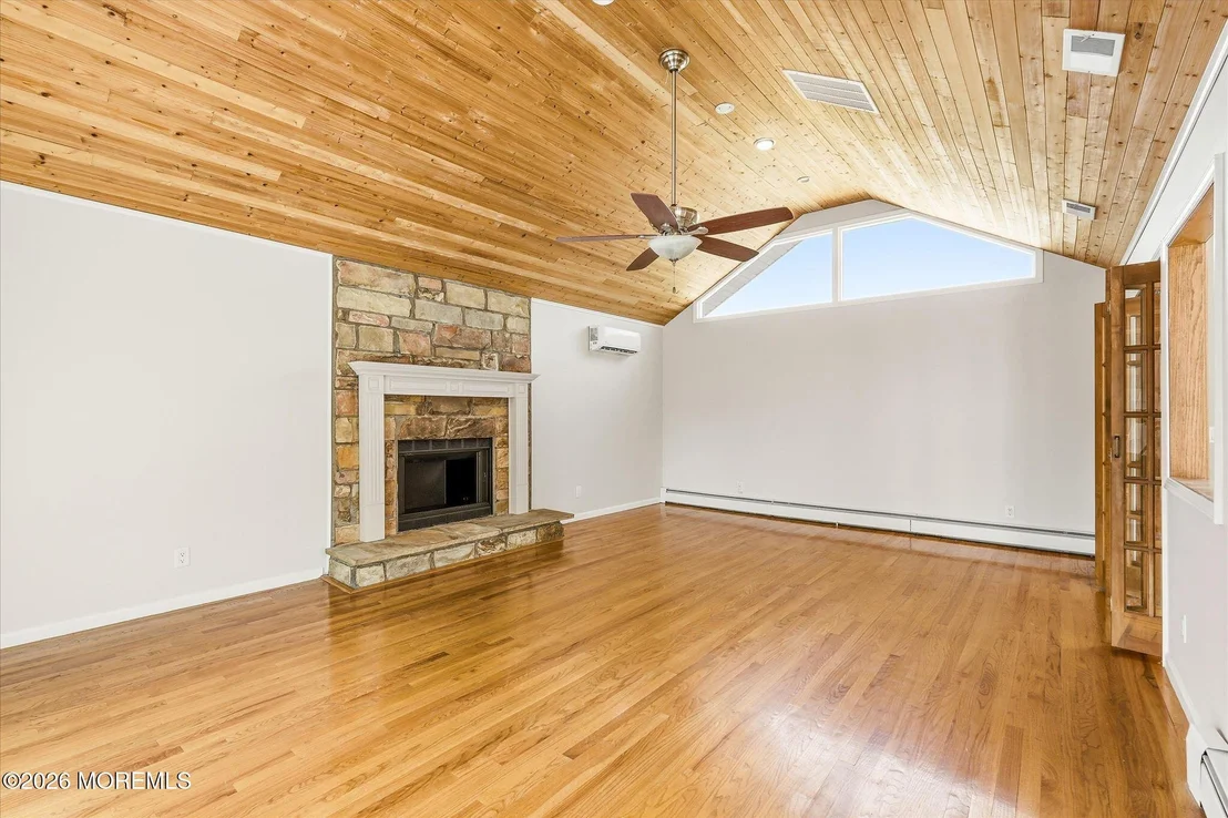 Photo of 14 Scheiber Drive