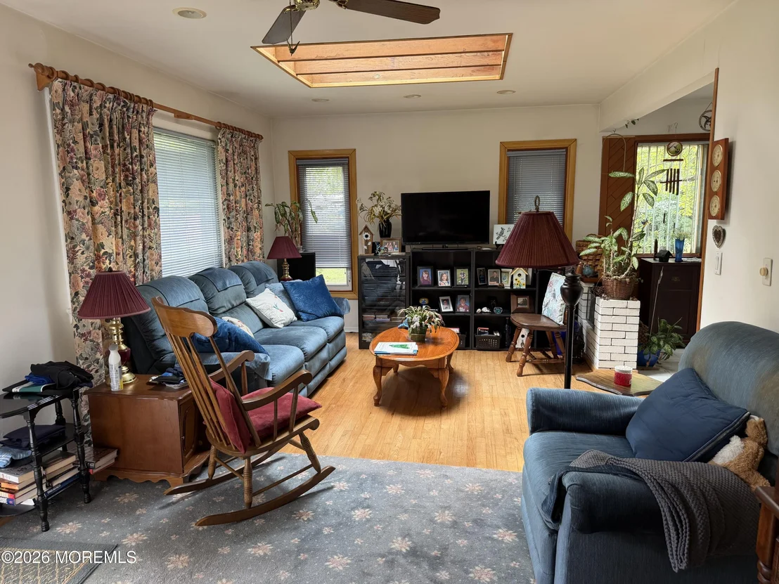 Photo of 4 Peach Tree Street