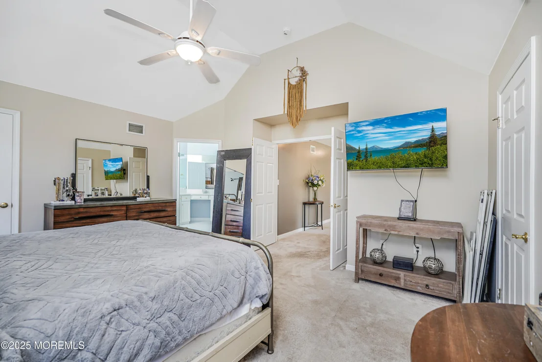 Photo of 1 Pondview Drive