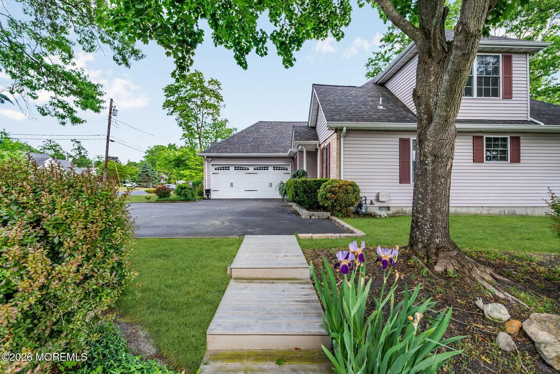 Photo of 1870 Breakers Drive