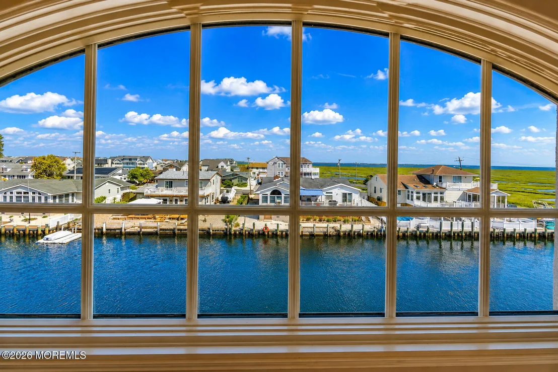 Photo of 835 Anchor Drive